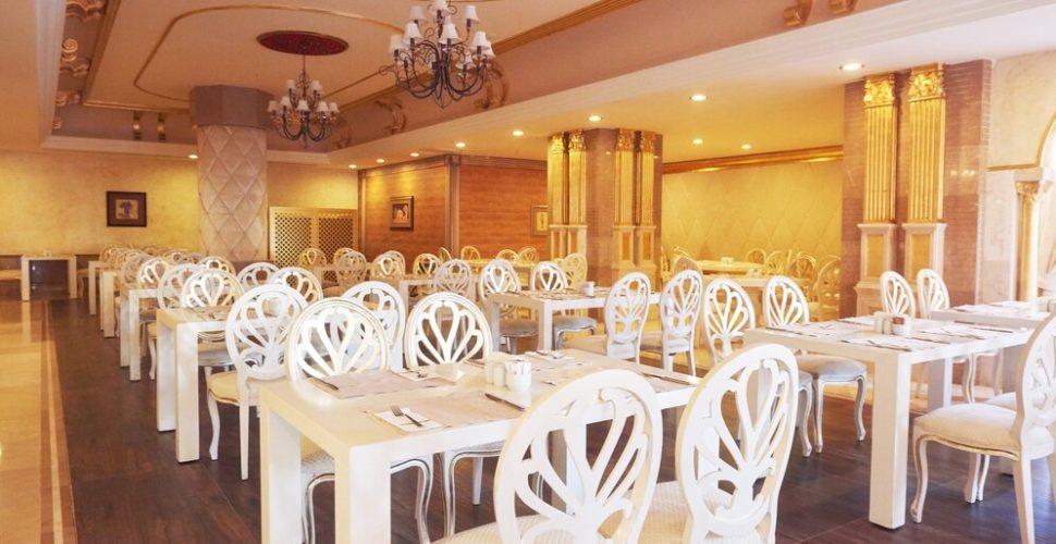 new-clean-luxury-restaurant-european-style-amara-dolce-vita-luxury-hotel-resort-tekirova-kemer-turkey_146671-18743